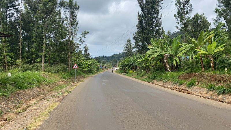 15、肯尼亞RWC251公路項目 (1).jpg